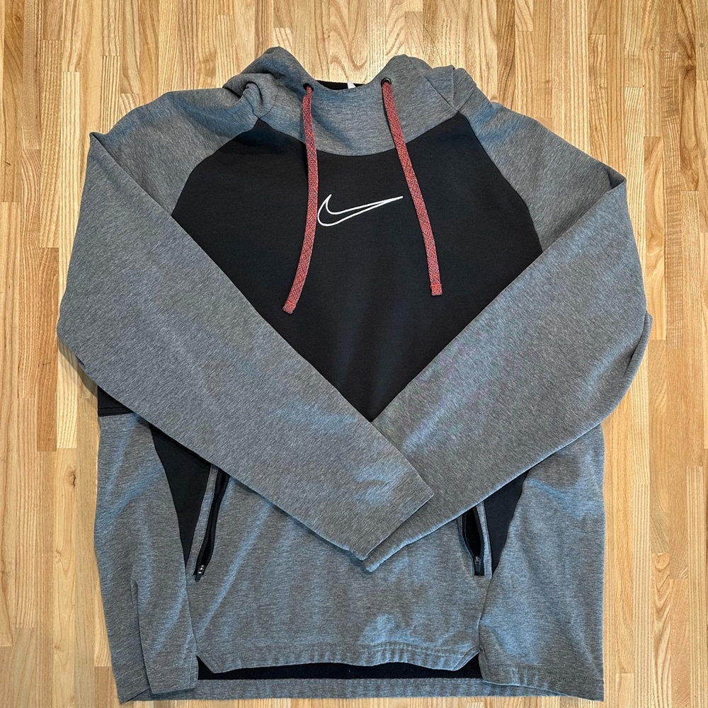 Nike Men’s Therma-Fit Black/Gray Hoodie